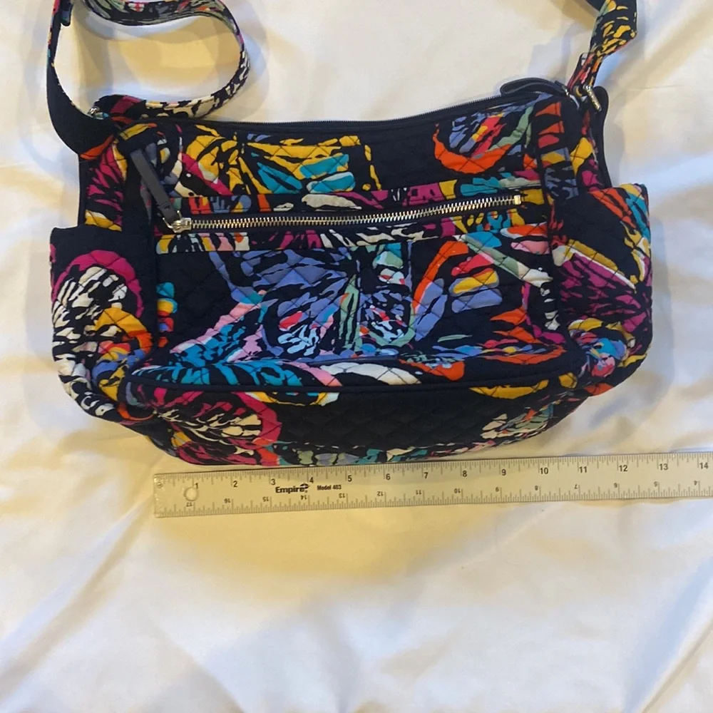 Vera Bradley Butterfly Quilted X body Super Nice condition Bonus matching bag - Picture 11 of 15